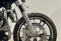 
              American suspension - B-62 6-PISTON MONOBLOCK BRAKE CALIPERS, FOR 11.8" ROTOR -CHROME
            